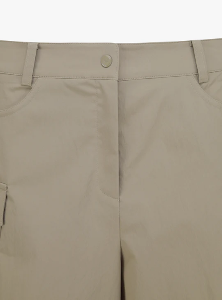 Loose Cargo Shorts | Women