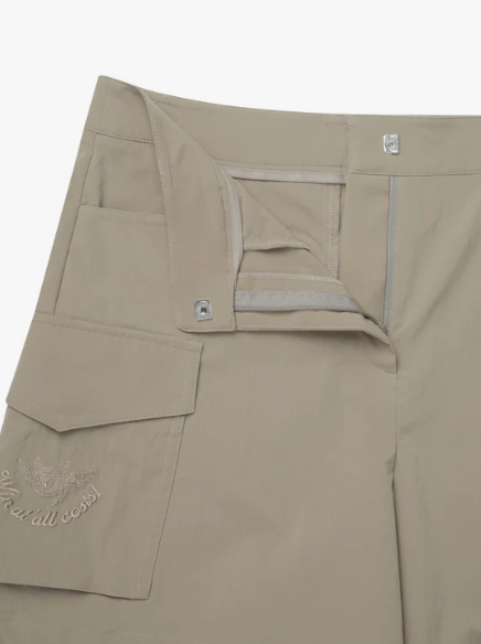 Loose Cargo Shorts | Women